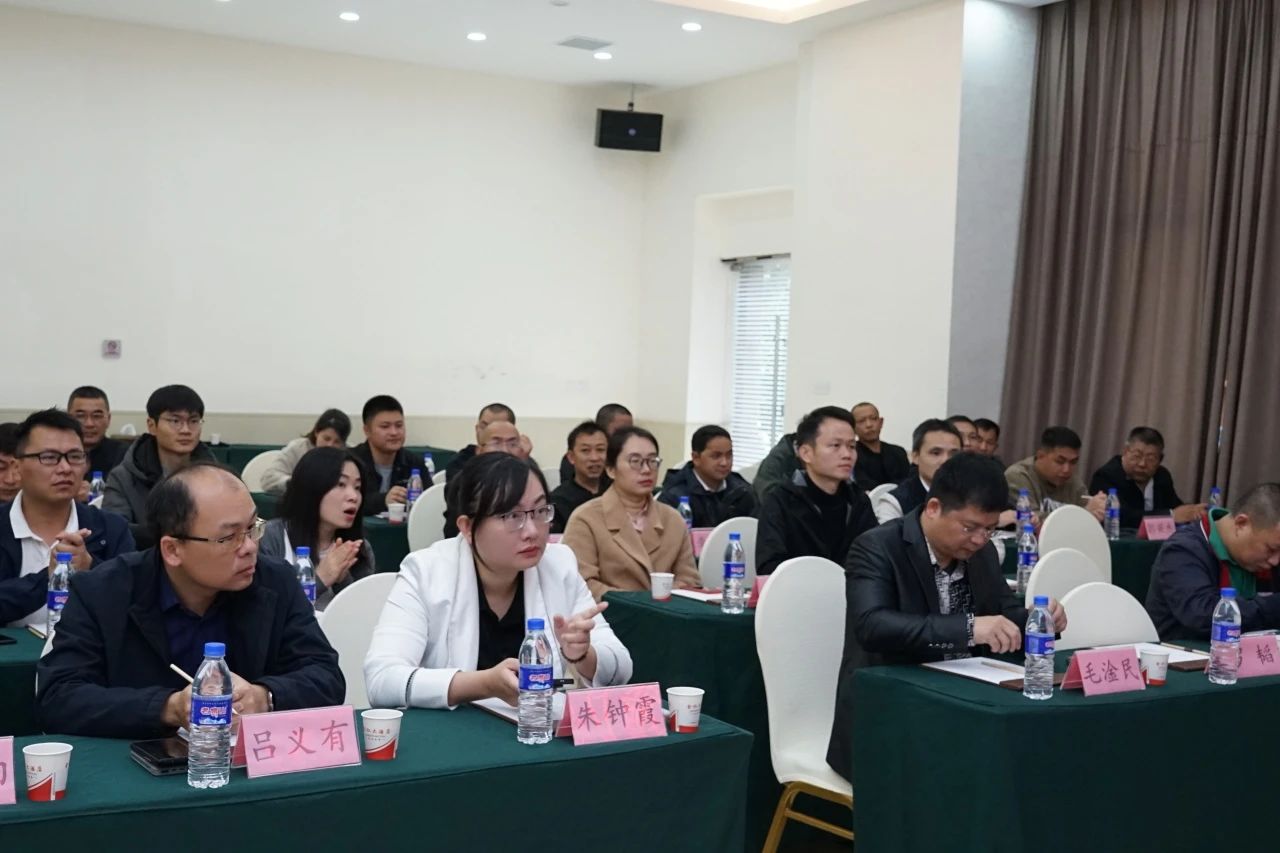 培訓(xùn)現(xiàn)場(chǎng)1 培訓(xùn)現(xiàn)場(chǎng)1